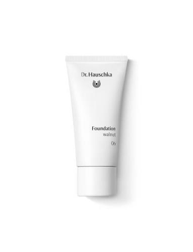 Foundation 06 Walnut 30 Ml Foundation Smink Dr. Hauschka