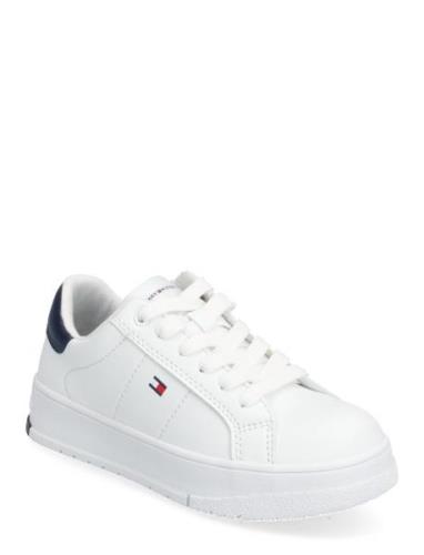Low Cut Lace-Up Sneaker Låga Sneakers White Tommy Hilfiger