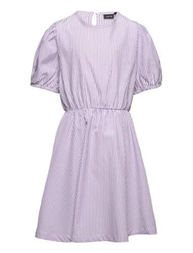 Nlffilucca Ss Dress Dresses & Skirts Dresses Casual Dresses Short-slee...