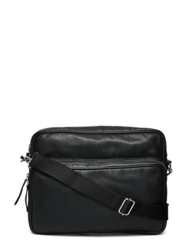 Leather Messenger Bag Axelremsväska Väska Black Les Deux