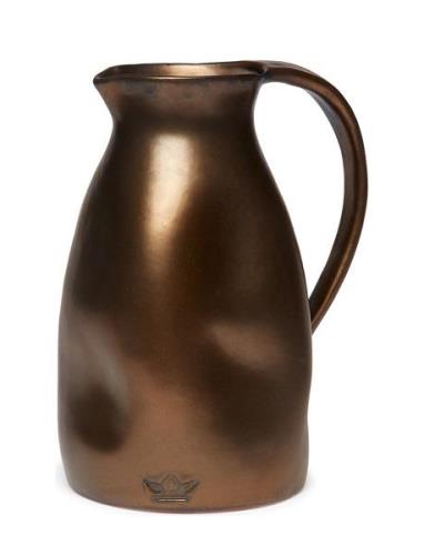 Dented Jug Home Tableware Jugs & Carafes Water Carafes & Jugs Gold Dut...