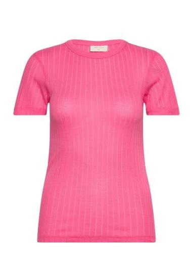 Fqtella-Tee Tops T-shirts & Tops Short-sleeved Pink FREE/QUENT