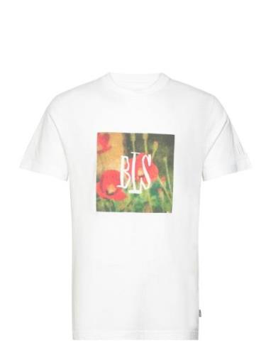 Poppy T-Shirt Designers T-shirts Short-sleeved White BLS Hafnia