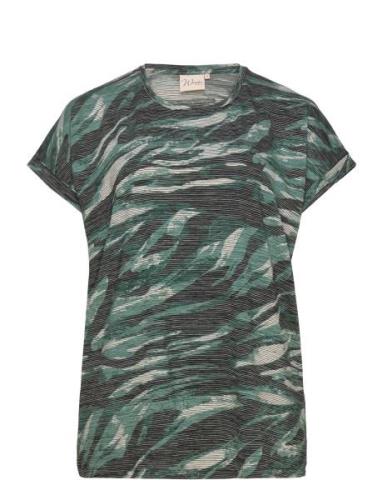 Wa-Sarina Tops T-shirts & Tops Short-sleeved Green Wasabiconcept