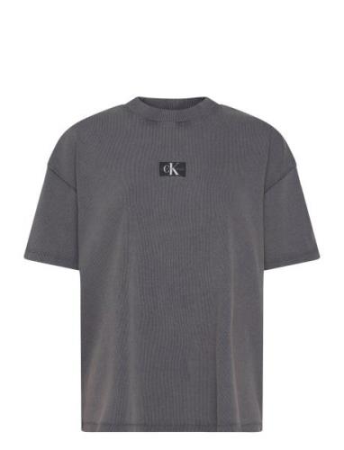 Washed Rib Label Boyfriend Tee Tops T-shirts & Tops Short-sleeved Grey...