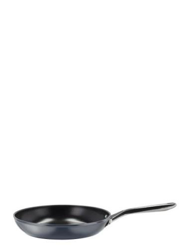 Stegepande Vivian Home Kitchen Pots & Pans Frying Pans Grey Tareq Tayl...