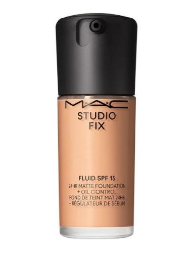 Studio Fix Fluid Broad Spectrum Foundation Spf 15 Foundation Smink Nud...