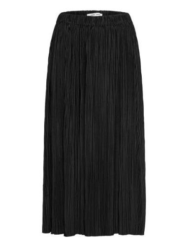 Uma Skirt 10167 Knälång Kjol Black Samsøe Samsøe