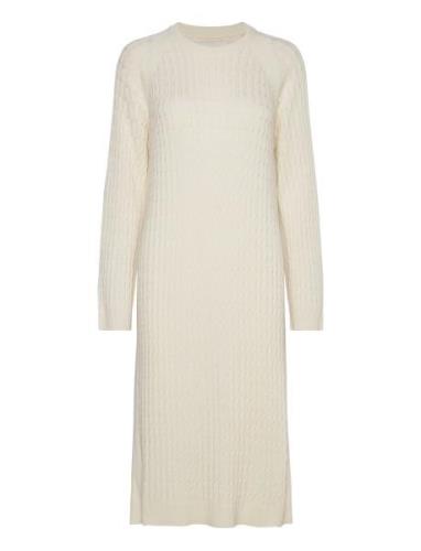 Cable C-Neck Dress Knälång Klänning Cream GANT