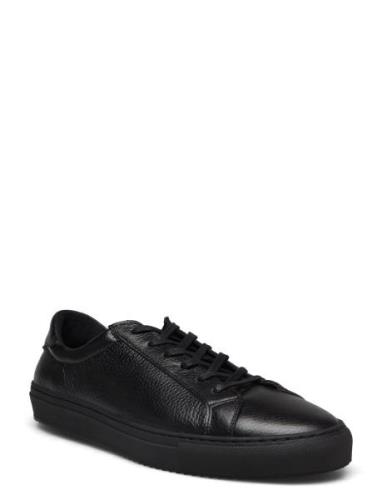 Classic Sneaker -Grained Leather Låga Sneakers Black S.T. VALENTIN