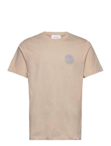 Globe T-Shirt Tops T-shirts Short-sleeved Beige Les Deux