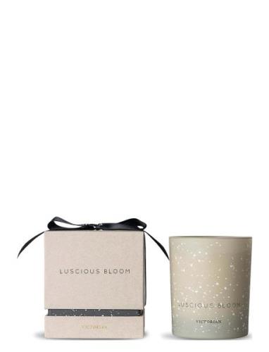 VICTORIAN Luscious Bloom Candle Beige