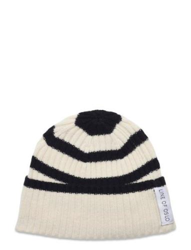 Alex Accessories Headwear Beanies Cream Line Of Oslo