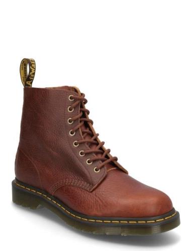 1460 Pascal Cashew Ambassador Snörade Stövlar Brown Dr. Martens