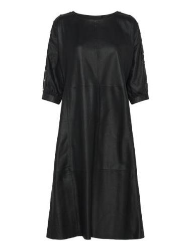 Pennydep Dress Knälång Klänning Black DEPECHE