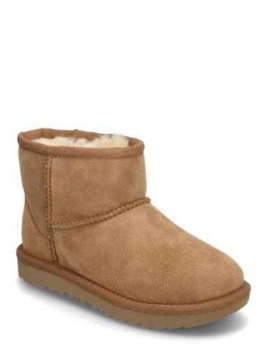 K Classic Mini Ii Vinterstövlar Pull On Beige UGG