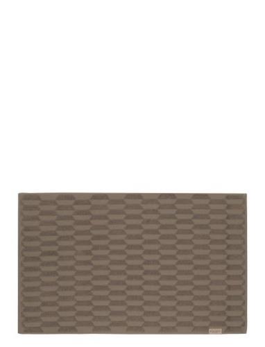 Geo Bath Mat Home Textiles Rugs & Carpets Bath Rugs Brown Mette Ditmer